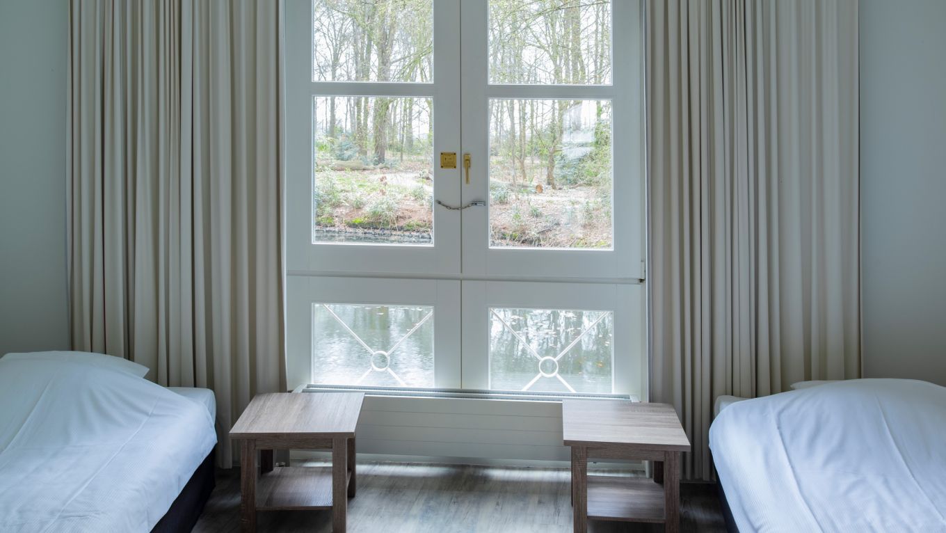 Accomodation