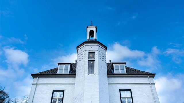 Inside Yes We Can Youth Clinics